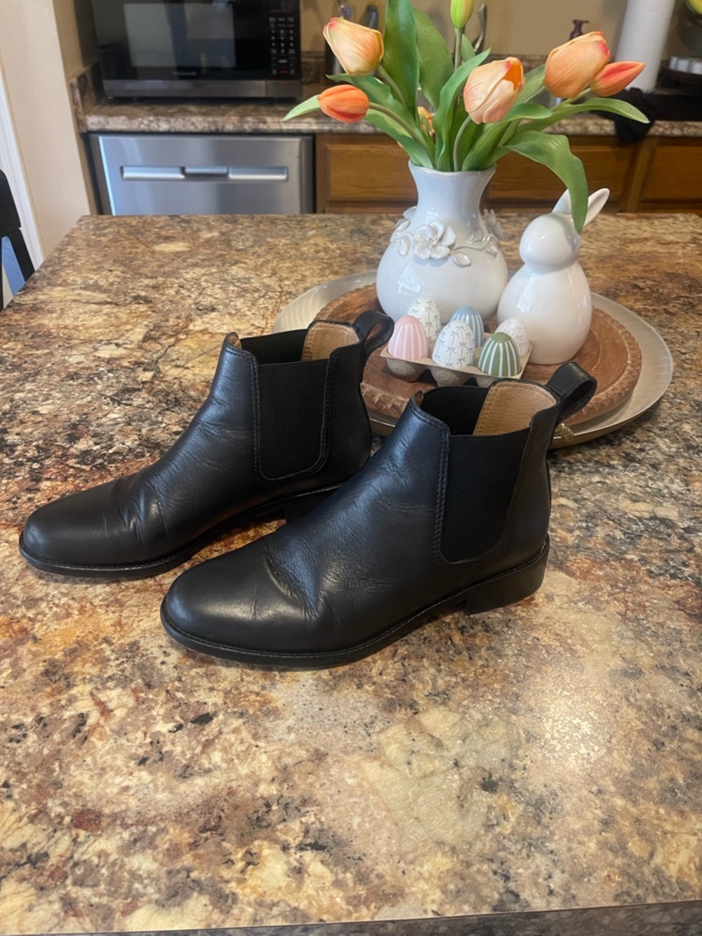 Madewell Black Leather Chelsea Ankle Boots